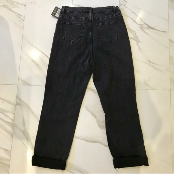 *sold* Prettylittlething black straight leg jean - Picture 5 of 5